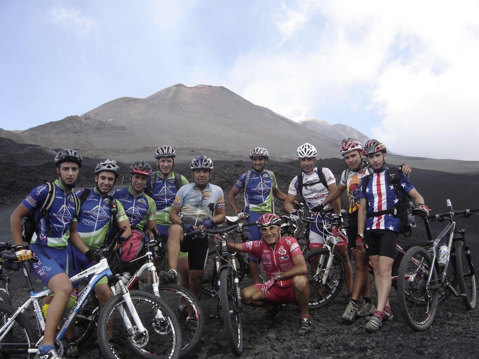 Ai Tre Parchi Bed And Bike Bed & Breakfast Randazzo Luaran gambar