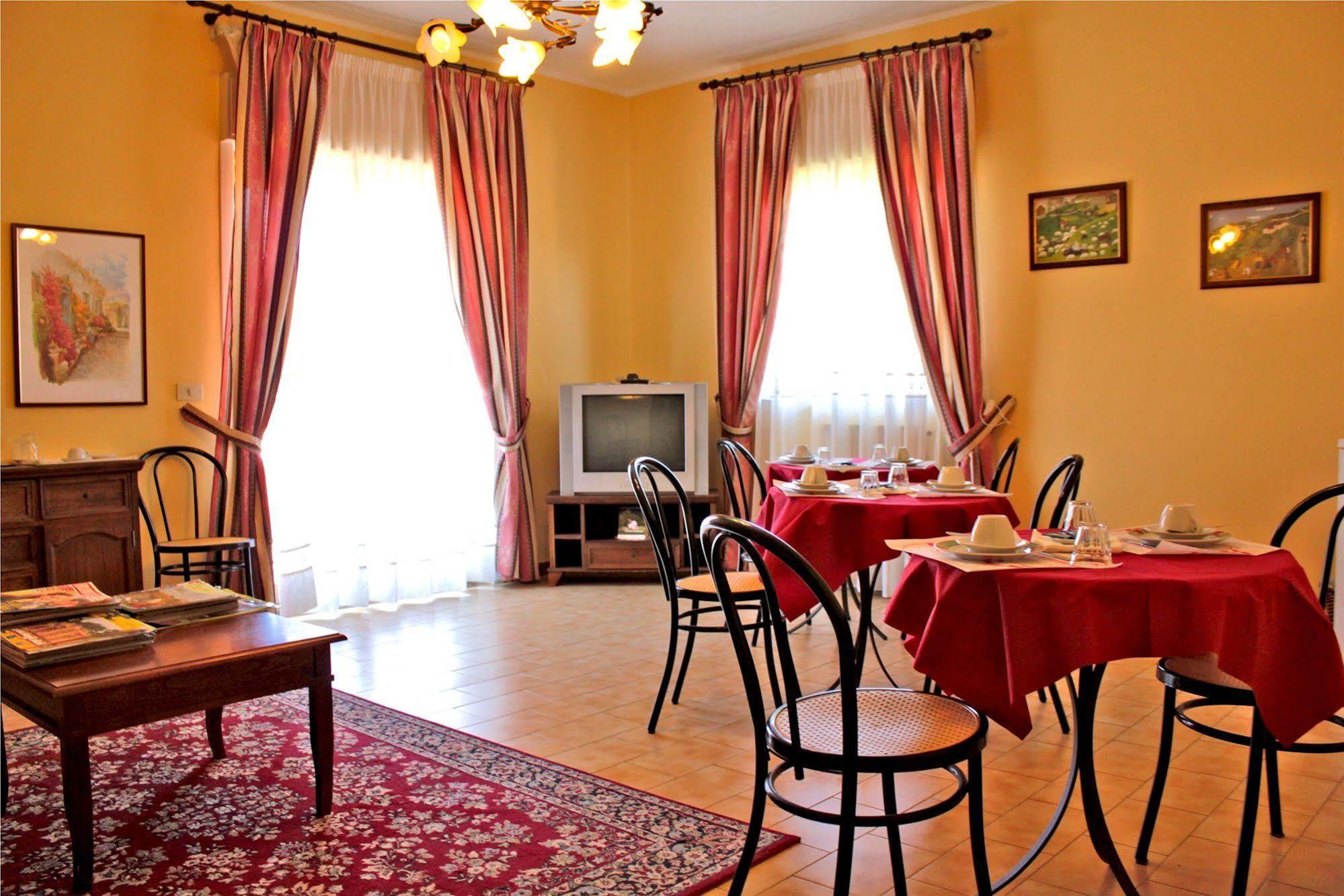 Ai Tre Parchi Bed And Bike Bed & Breakfast Randazzo Luaran gambar