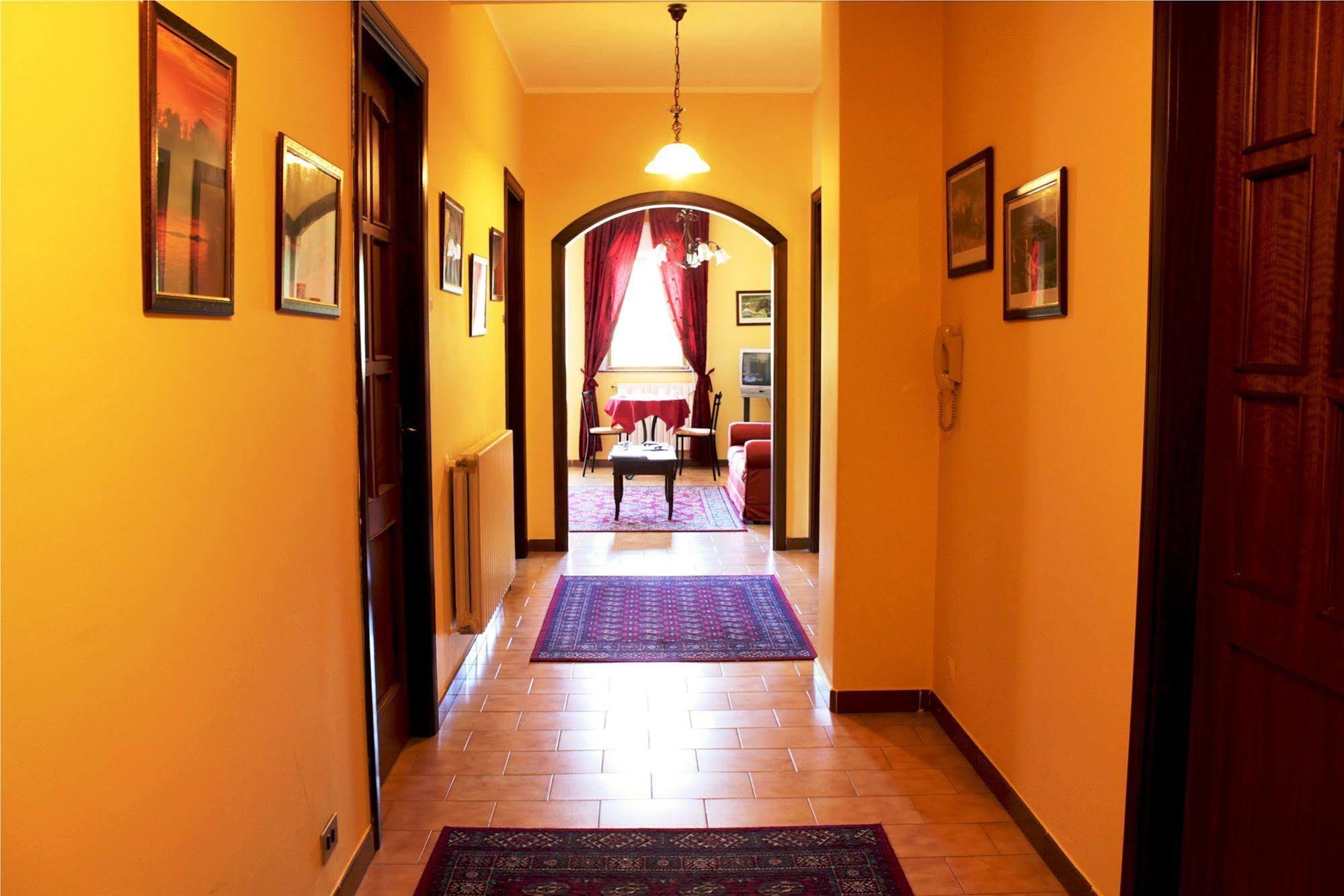 Ai Tre Parchi Bed And Bike Bed & Breakfast Randazzo Luaran gambar